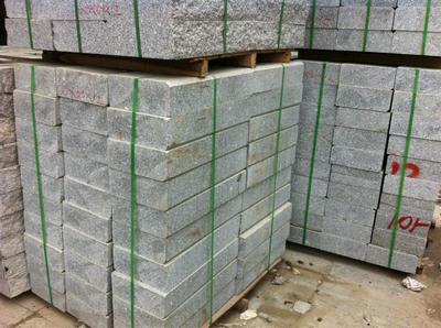 深圳芝麻灰花崗巖 匠心打造，成就城市灰麻石凳之美