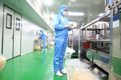 爾康制藥蟬聯(lián)湖南省制造業(yè)企業(yè)百?gòu)?qiáng)的背后 技術(shù)開發(fā)構(gòu)筑核心競(jìng)爭(zhēng)力